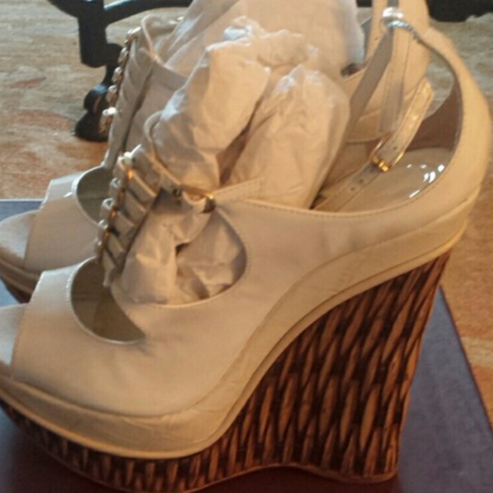 JONATHAN KELSEY Platform Sandals - Picture 4 of 6